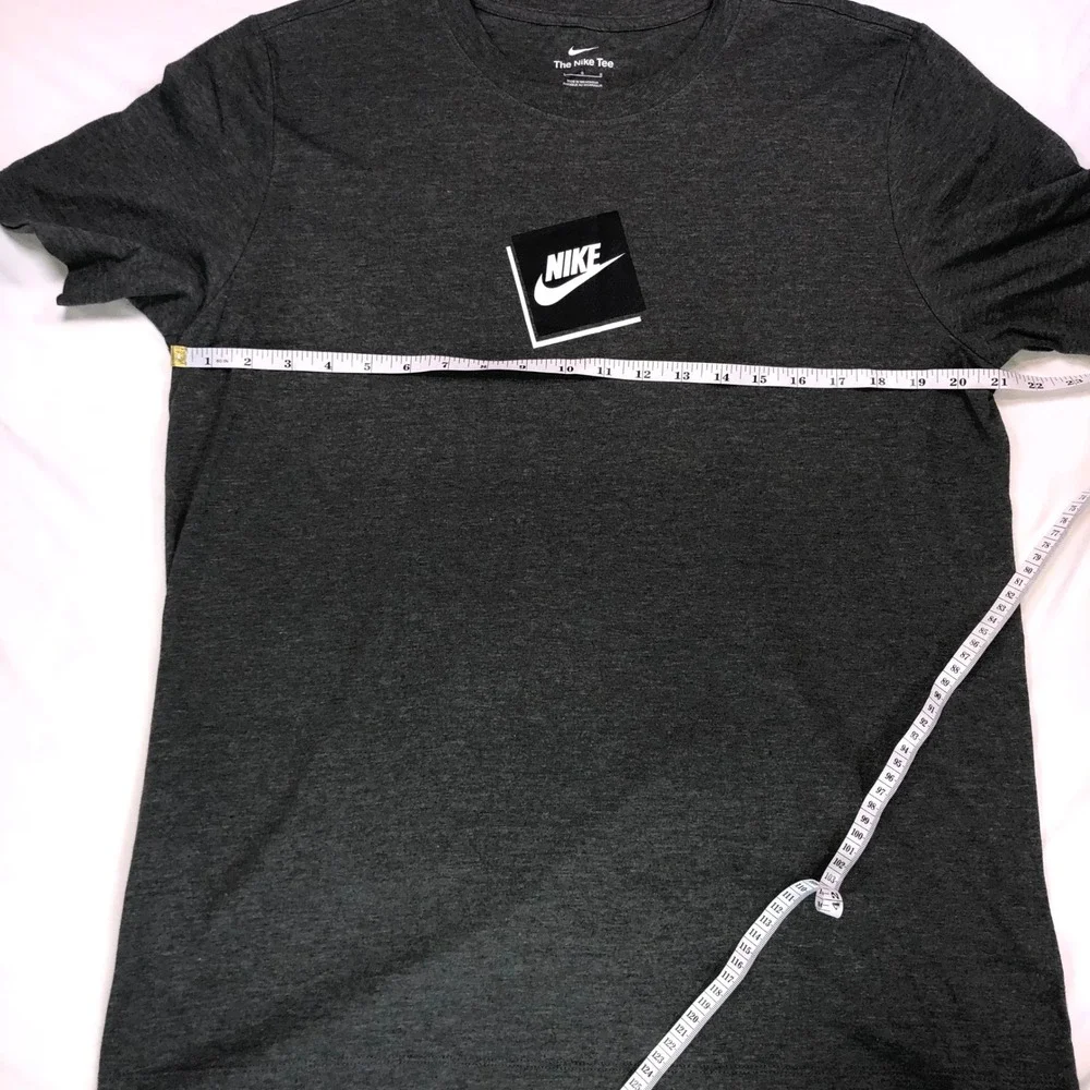 Nike Mens Graphic T-Shirt Charcoal Heather Grey Square Logo Tee Large 00675